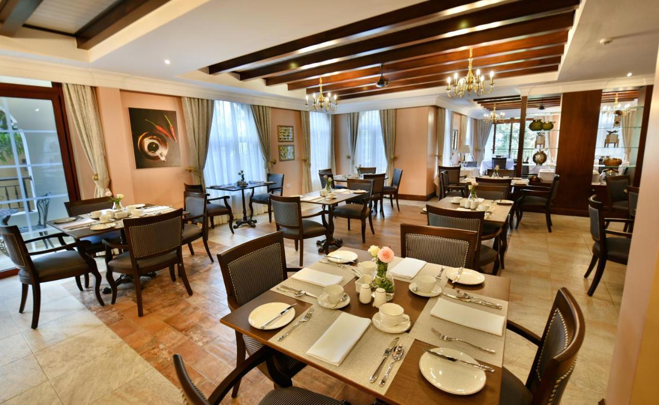 Casa Solada Hotel Кампала Екстер'єр фото