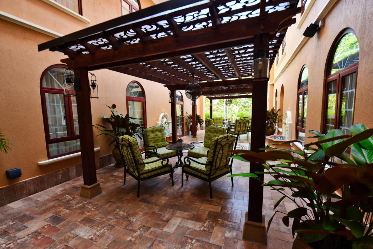Casa Solada Hotel Кампала Екстер'єр фото