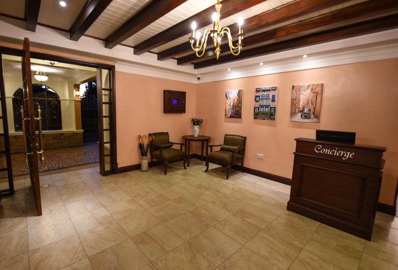 Casa Solada Hotel Кампала Екстер'єр фото