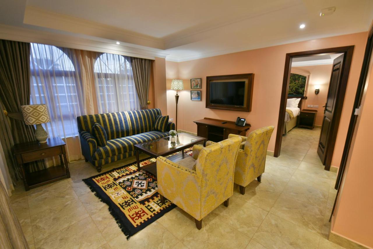 Casa Solada Hotel Кампала Екстер'єр фото