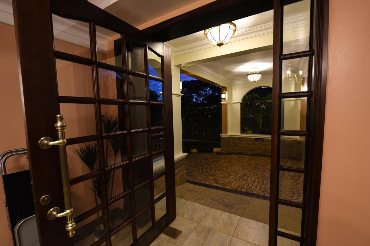 Casa Solada Hotel Кампала Екстер'єр фото