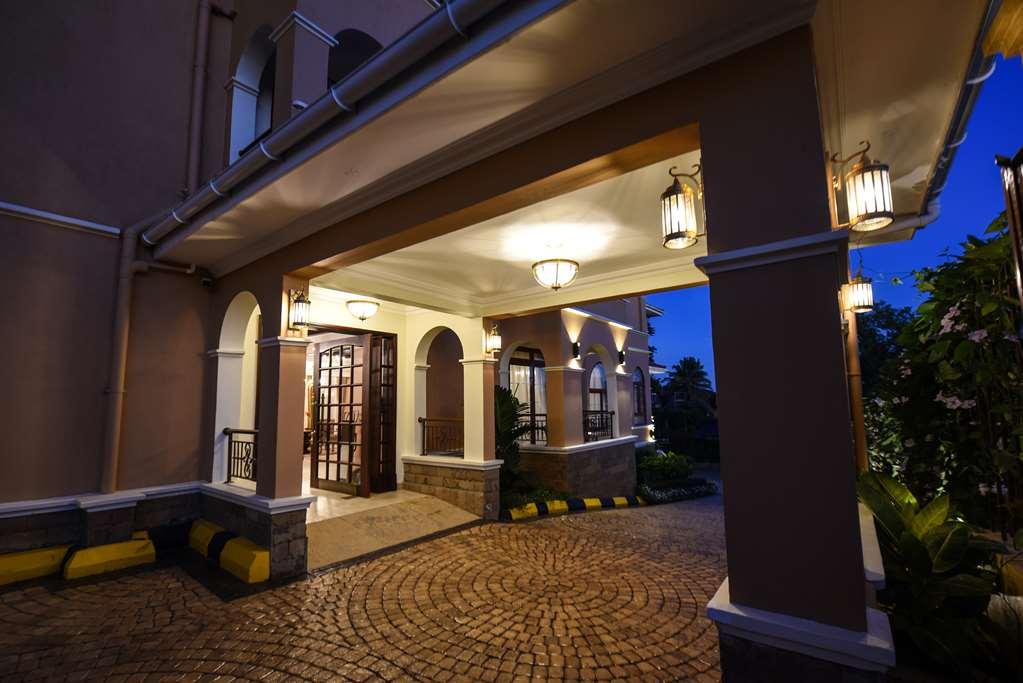 Casa Solada Hotel Кампала Екстер'єр фото